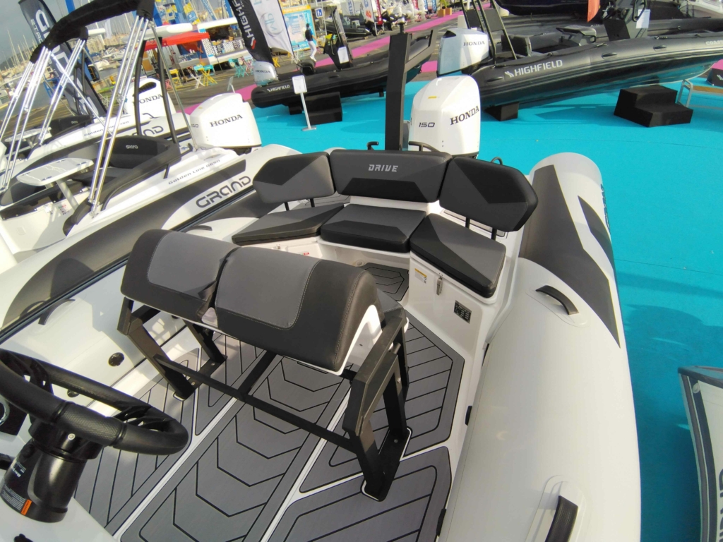 Boat grand-drive-600-lux-2