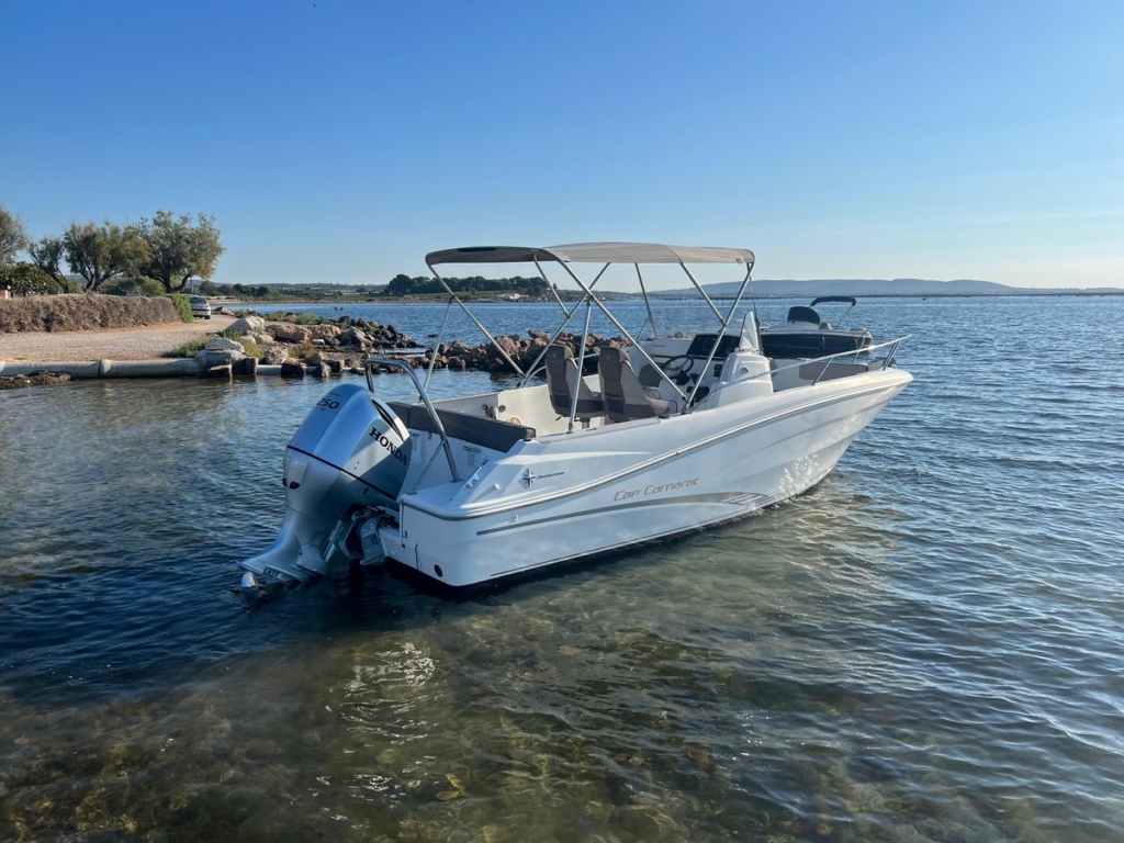 Boat jeanneau-cap-camarat-7-5-cc-2