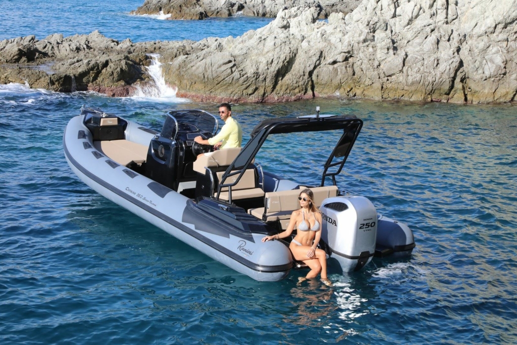 Boat ranieri-cayman-26-sport-touring