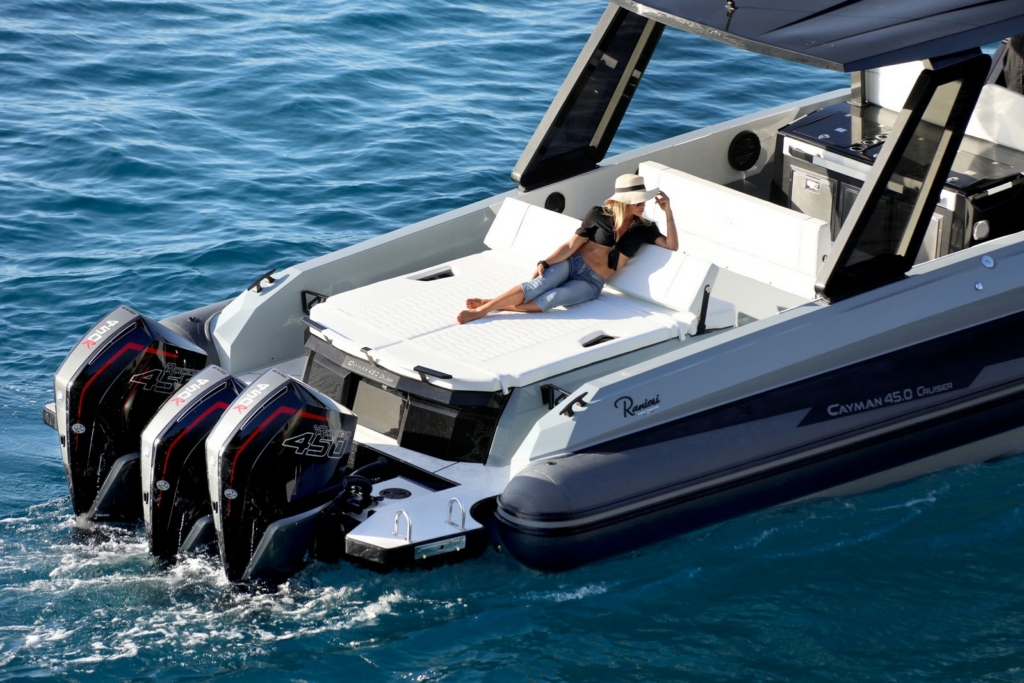 Boat ranieri-cayman-45