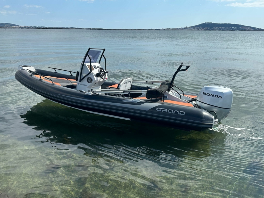 Boat grand-drive-600-lux-3