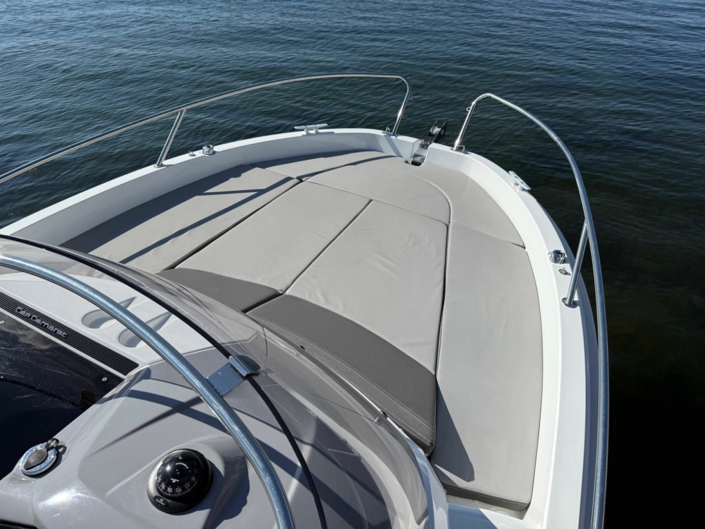 Boat jeanneau-cap-camarat-5-5-wa-2-3