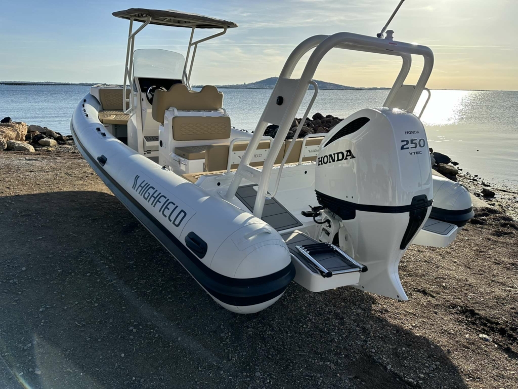Boat highfield-sport-med-760-hypalon