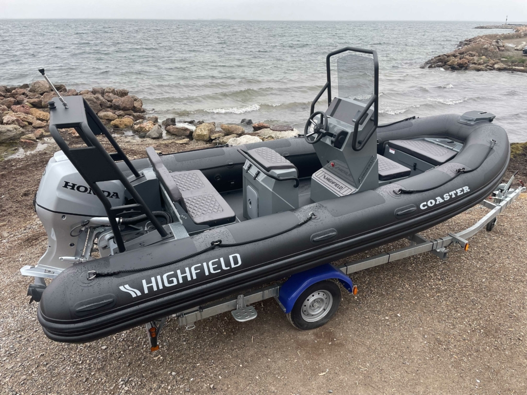 Boat highfield-coaster-54-pack-famille-4