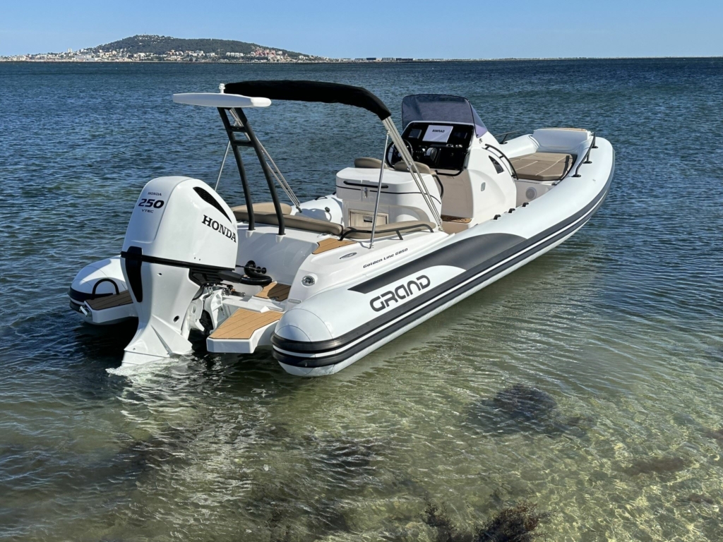 Boat grand-golden-line-850
