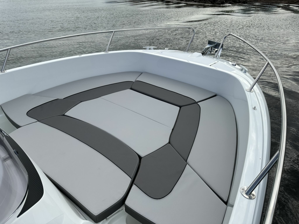 Boat jeanneau-cap-camarat-6-5-wa-3