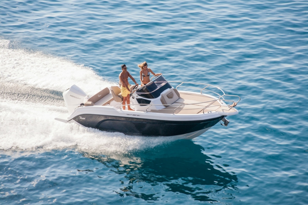 Boat ranieri-next-220sh