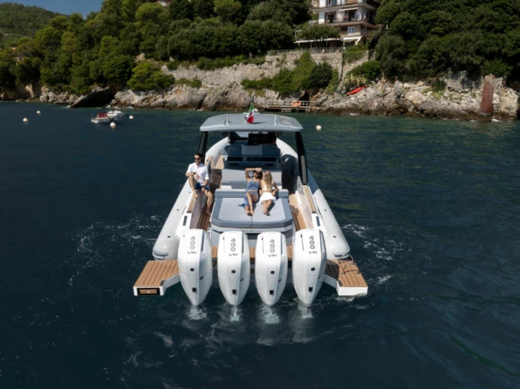 Boat ranieri-cayman-50