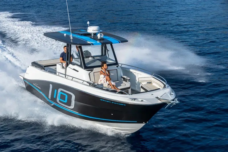 Boat jeanneau-cap-camarat-10-5-cc