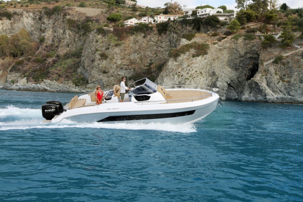 Boat ranieri-next330lx