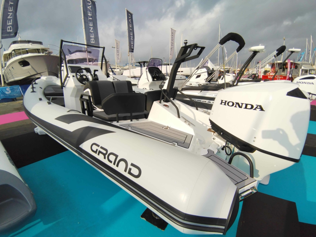 Boat grand-drive-600-lux-2