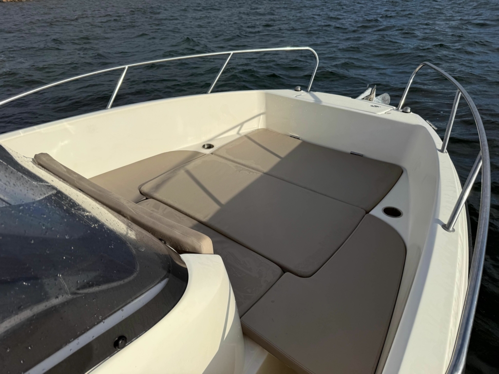 Boat jeanneau-cap-camarat-6-5-wa-3