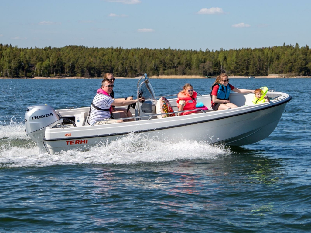 Boat terhi-450-cc-2