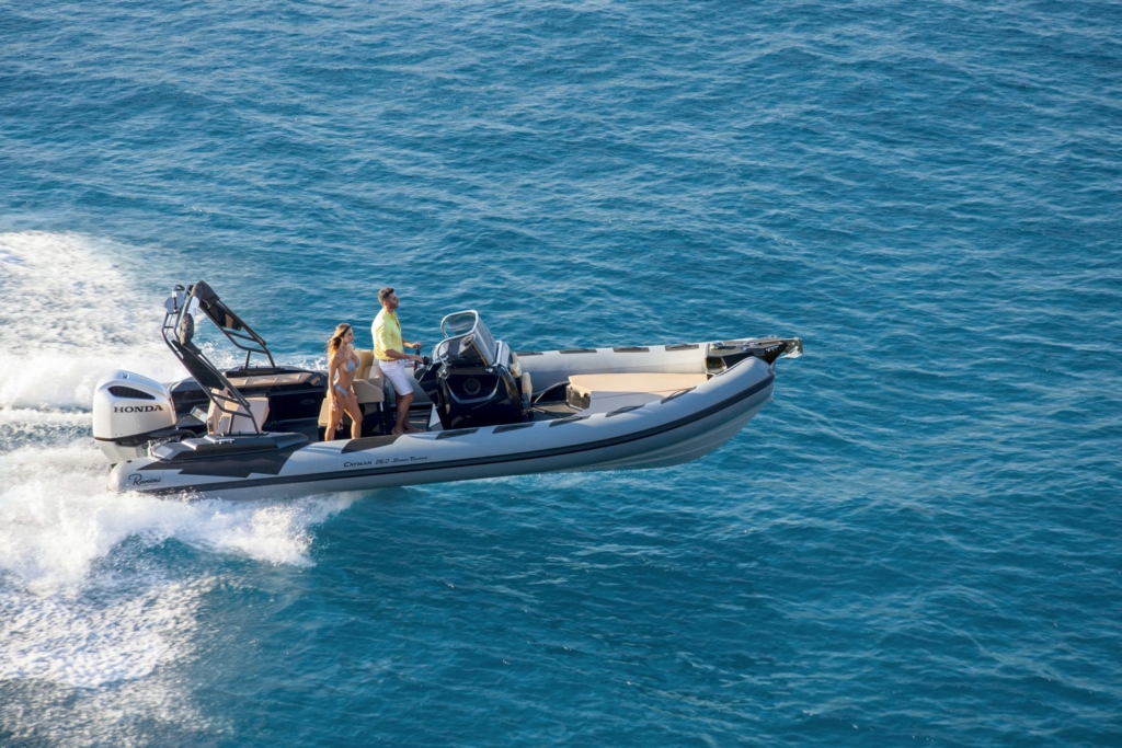 Boat ranieri-cayman-26-sport-touring