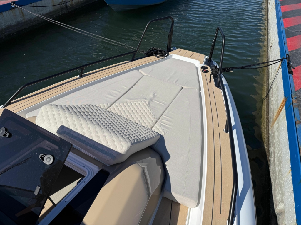Boat highfield-adv9-hypalon