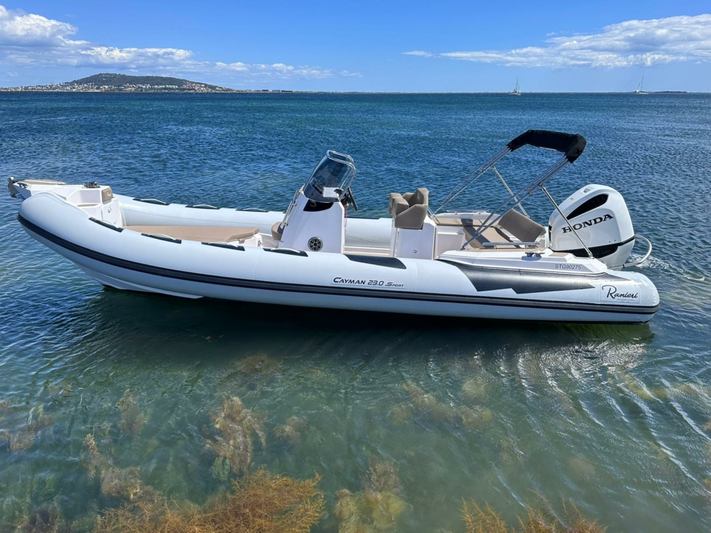 Boat ranieri-cayman-23-sport-4