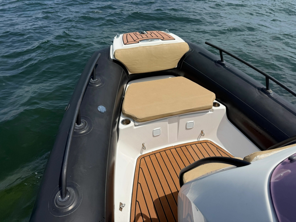 Boat grand-golden-line-650-2